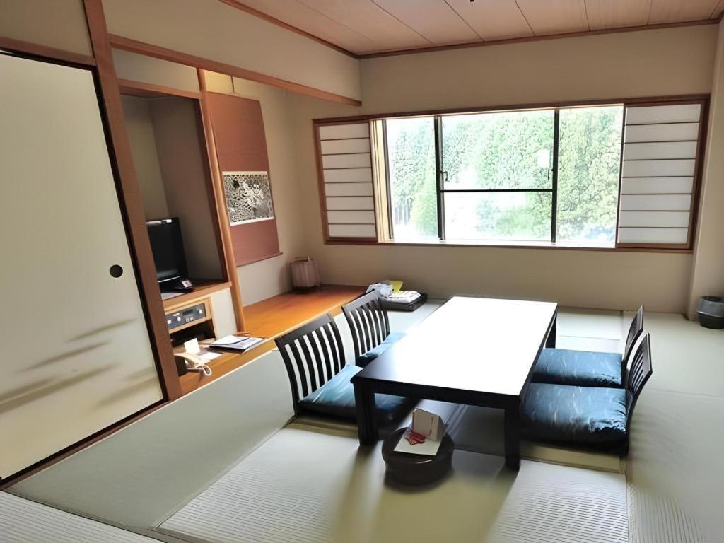Tateyama Kokusai Hotel Toyama Station Esterno foto