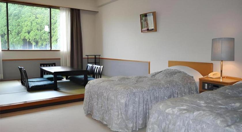 Tateyama Kokusai Hotel Toyama Station Esterno foto